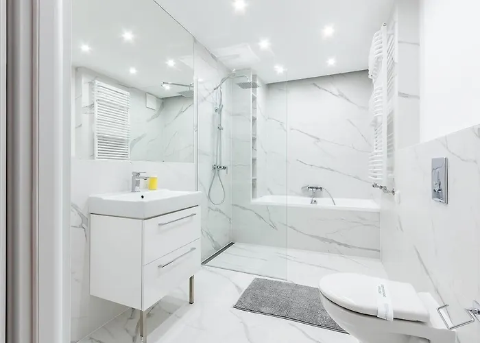 Mb - By The Sea Batorego 7 *